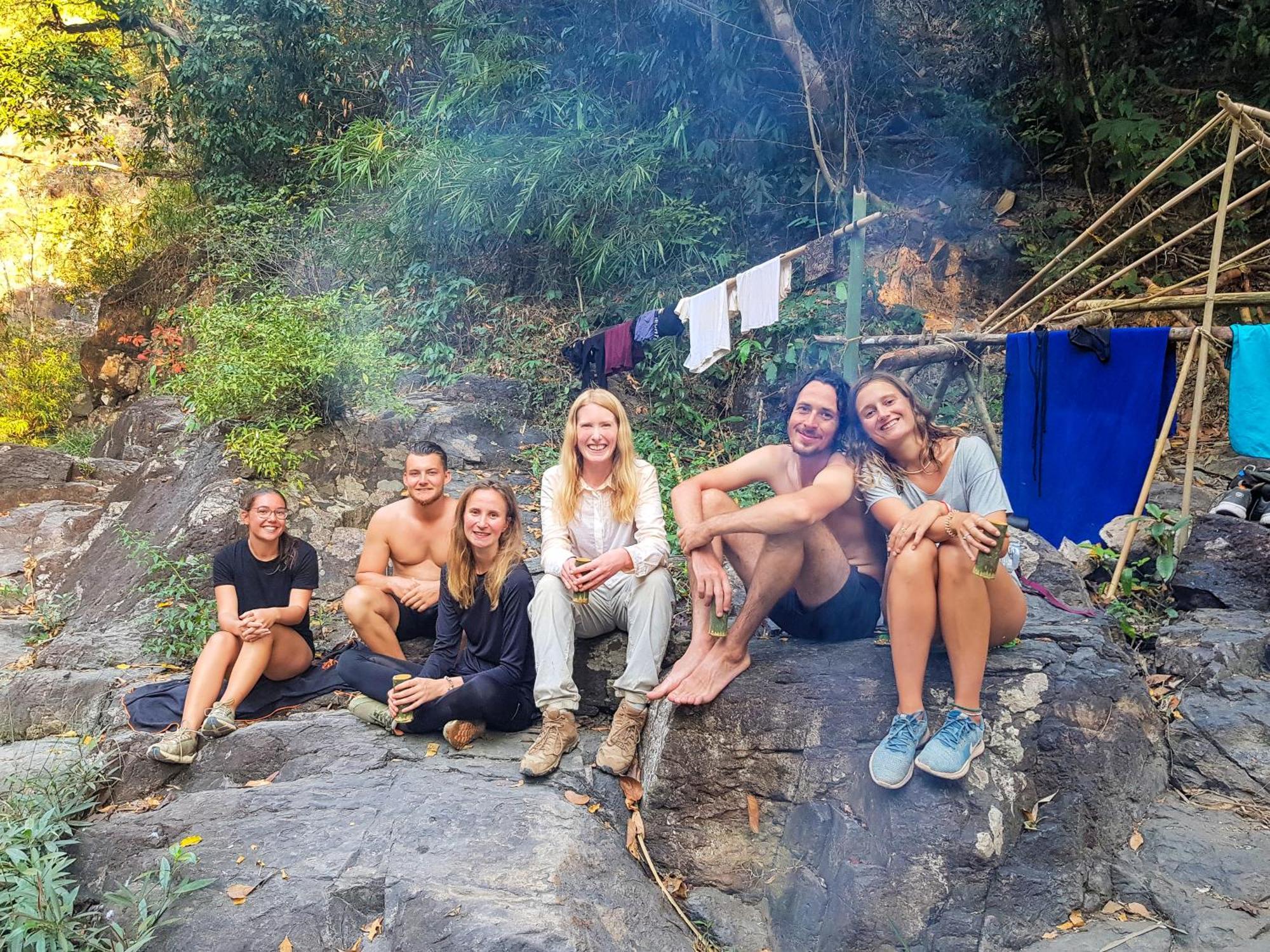 Banlung Ratanakiri Homestay & Jungle Trek מראה חיצוני תמונה