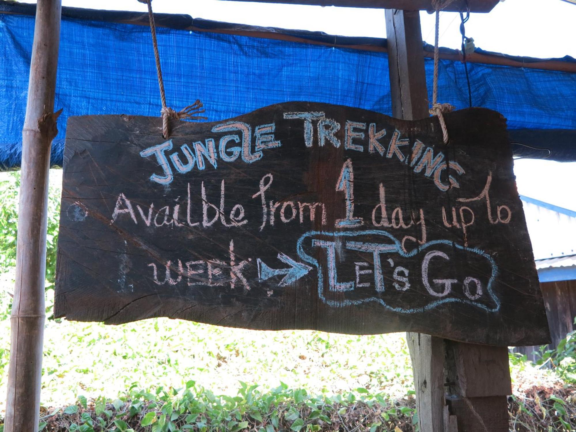 Banlung Ratanakiri Homestay & Jungle Trek מראה חיצוני תמונה