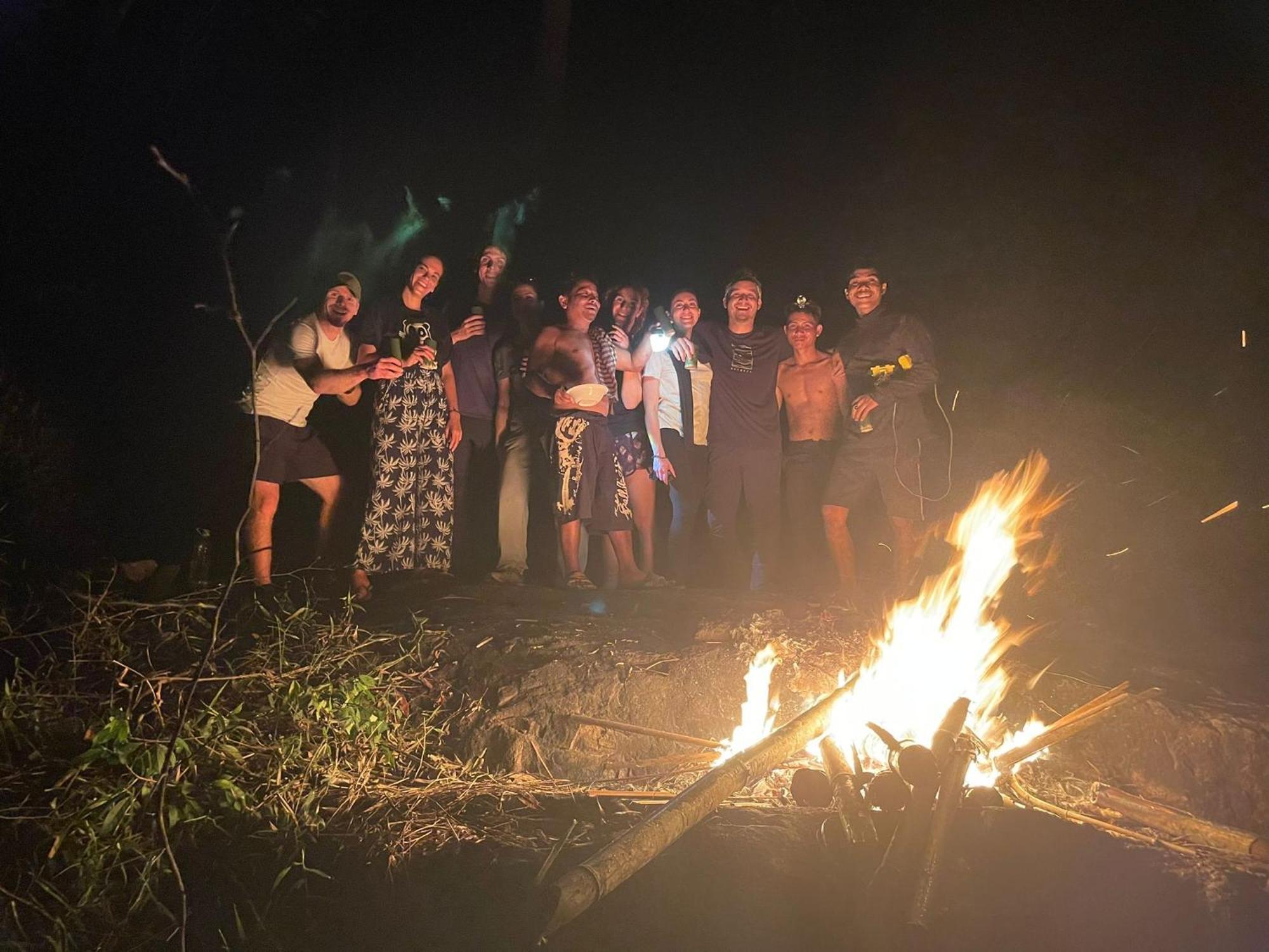 Banlung Ratanakiri Homestay & Jungle Trek מראה חיצוני תמונה