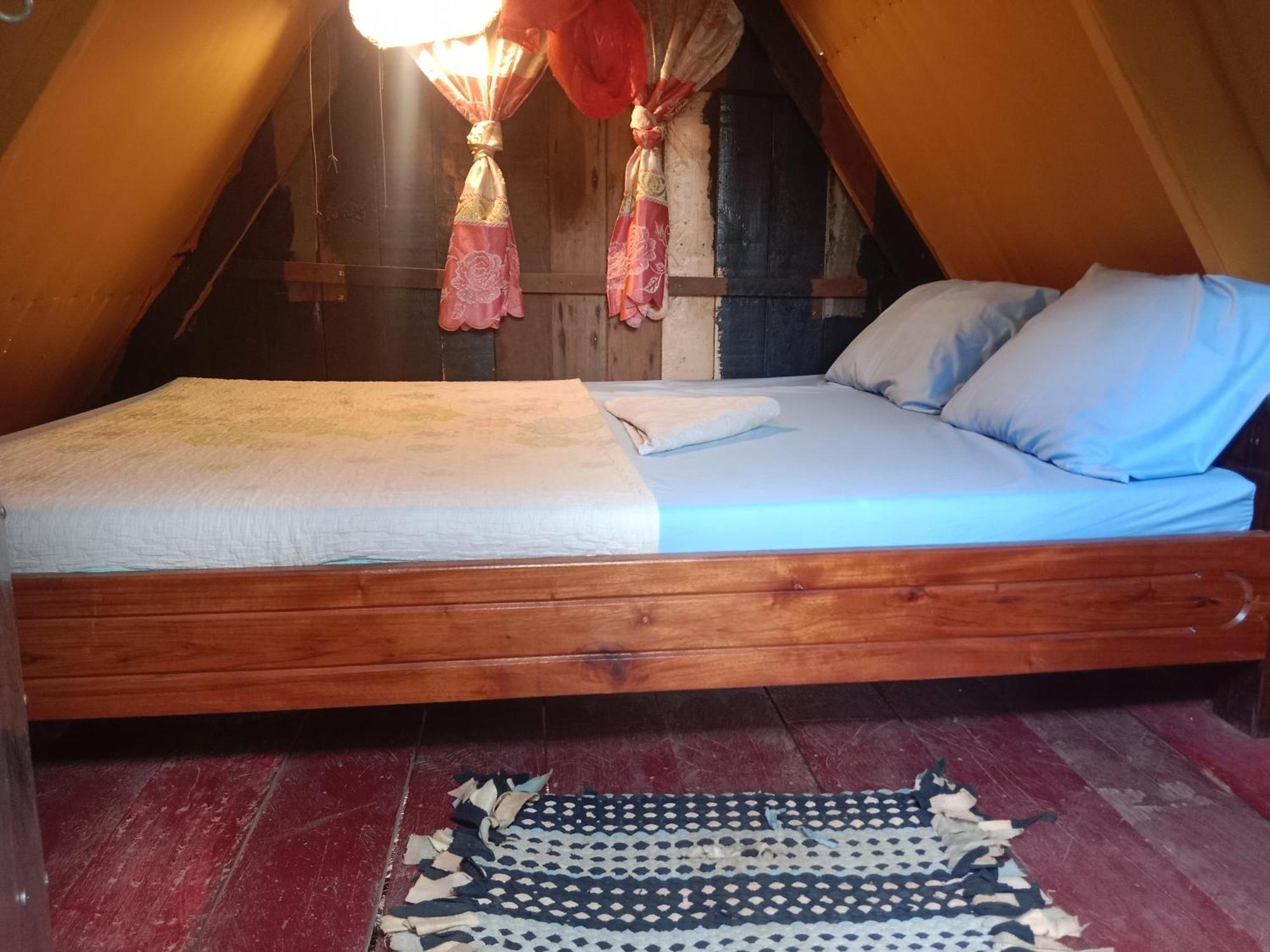 Banlung Ratanakiri Homestay & Jungle Trek מראה חיצוני תמונה
